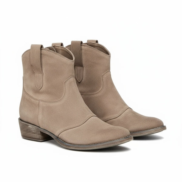 Sadie | Padded Round Toe Cowboy Ankle Boots