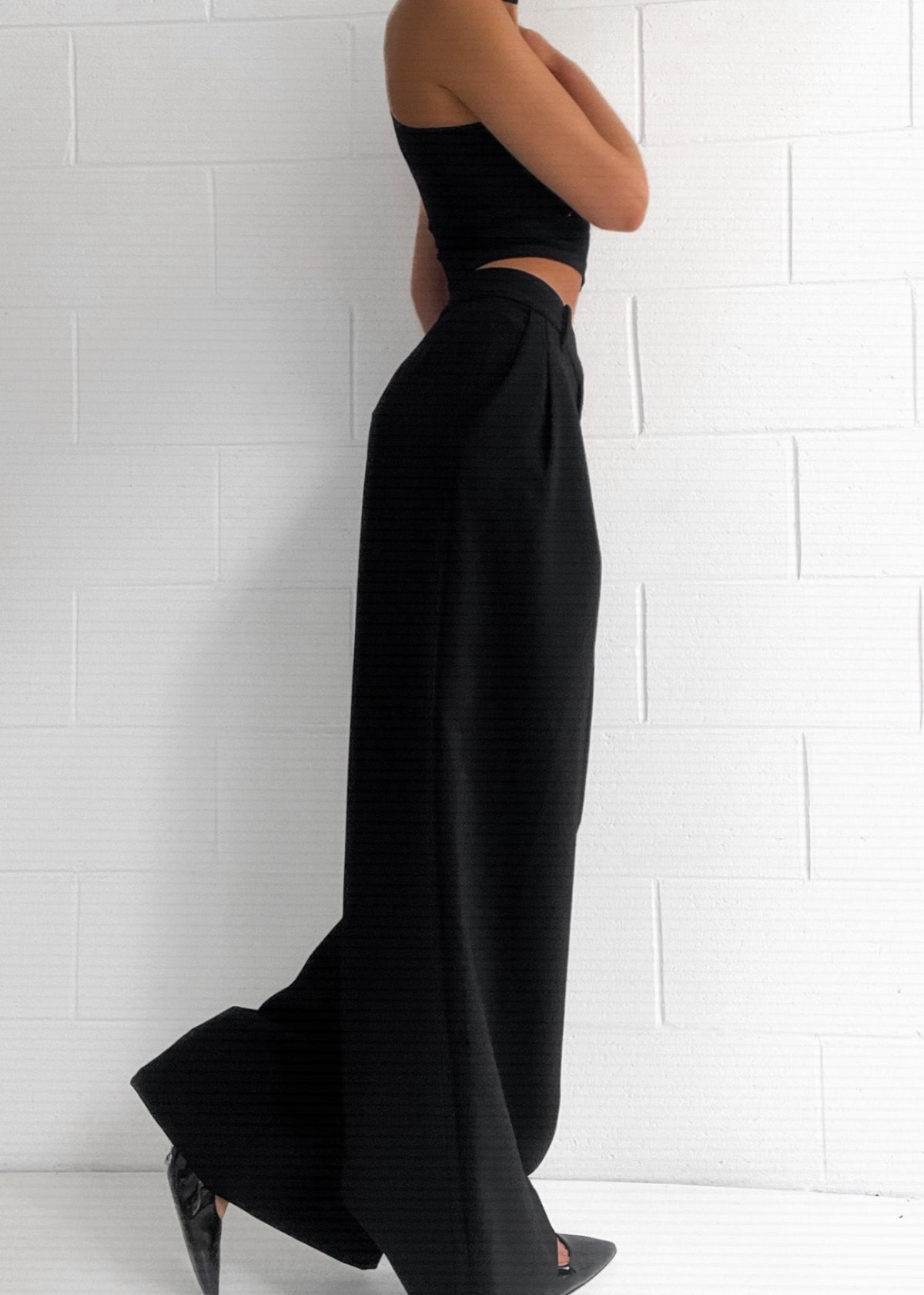Pantalon chino large noir pour femme