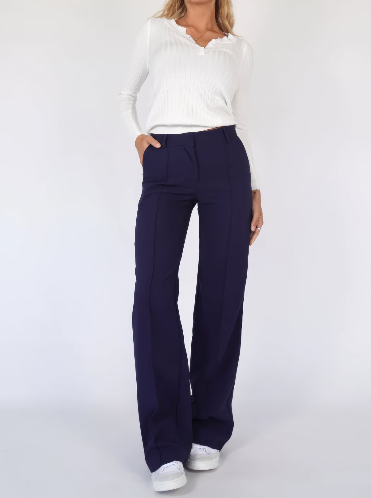 Pantalon chino droit pour femme