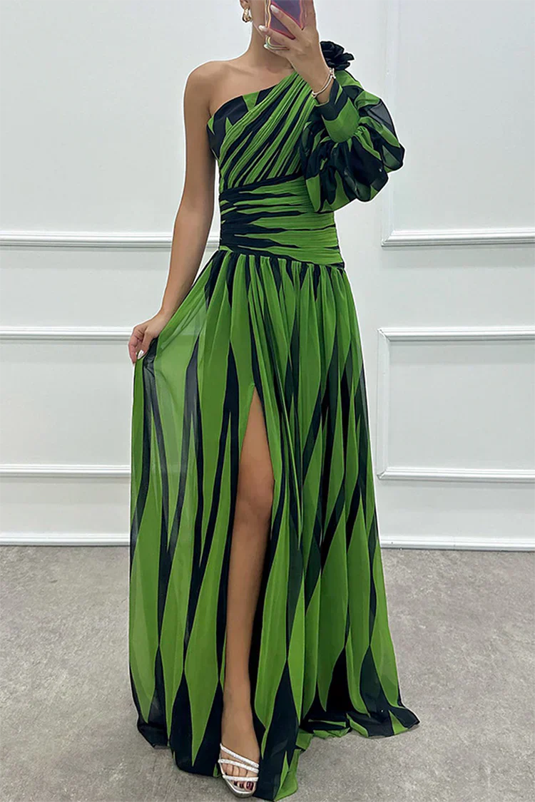Vanessa | One-Shoulder Striped Maxi Dress