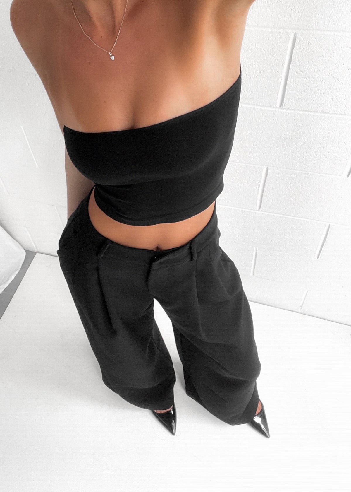 Pantalon chino large noir pour femme