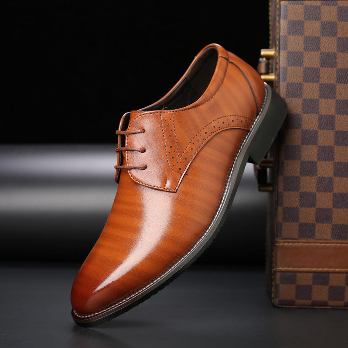 Chris | Classic-Fit Lace-Up Shoes