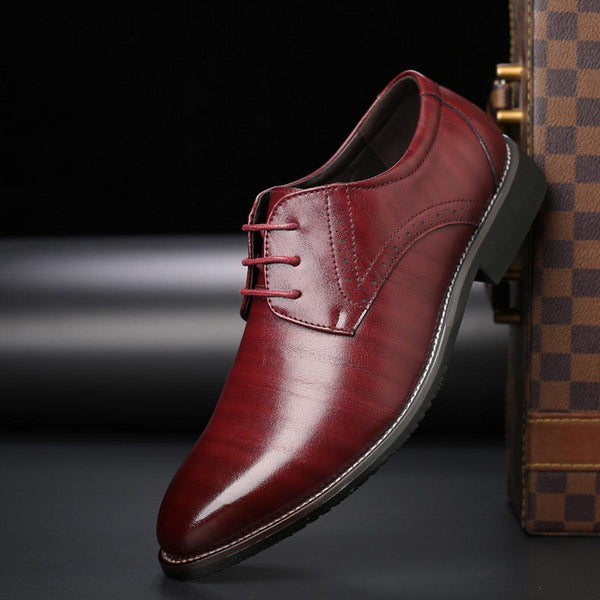 Chris | Klasyczne buty sznurowane w kroju Classic-Fit