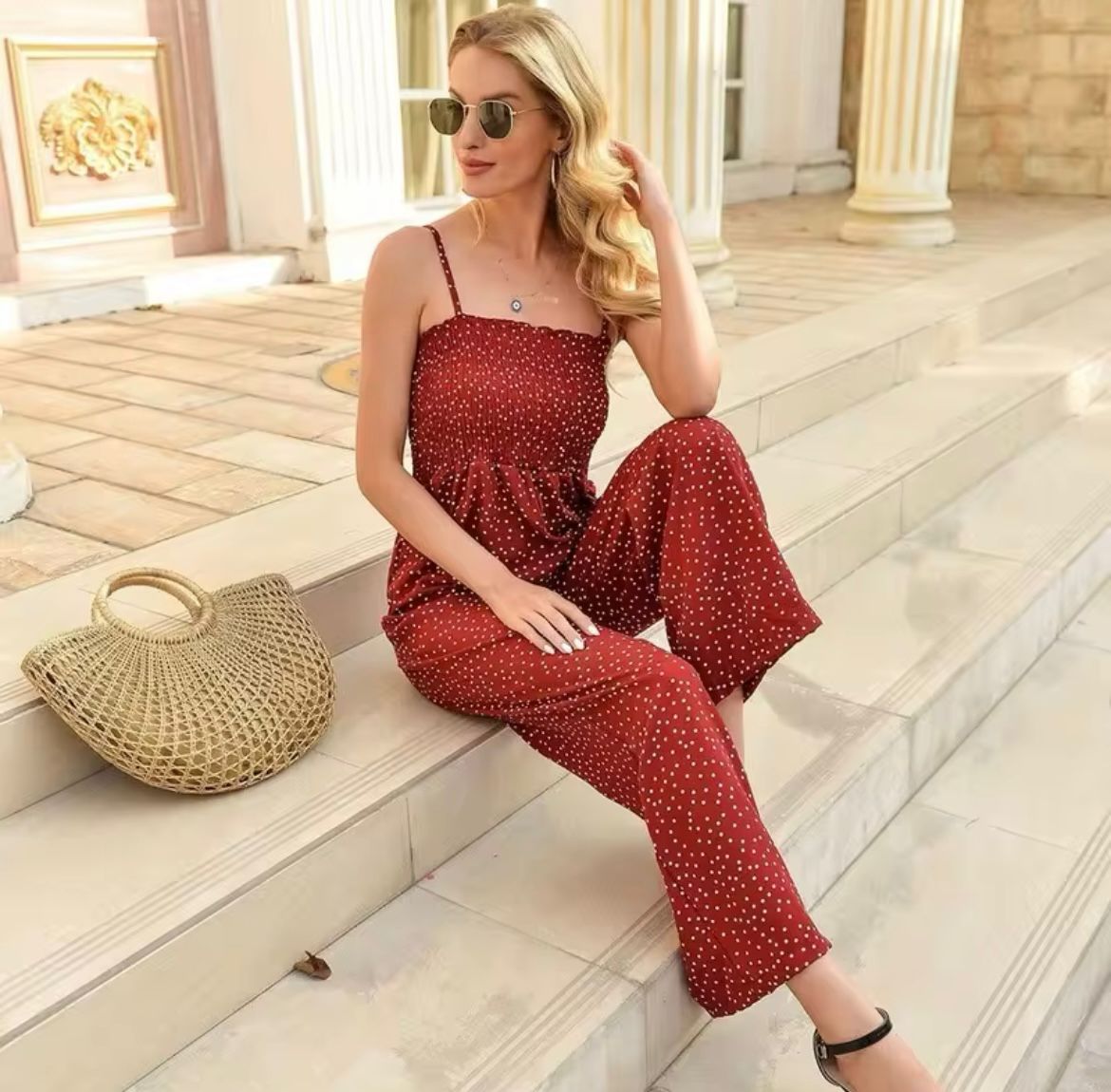 Charlotte | Weites Bein Gesmoktes Oberteil Jumpsuit