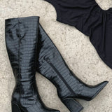 Kara | Bottes hautes rembourrées à bout rond
